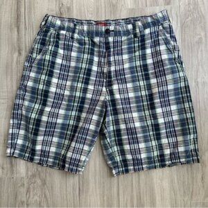 Izod Plaid Flat front Mens Shorts 38